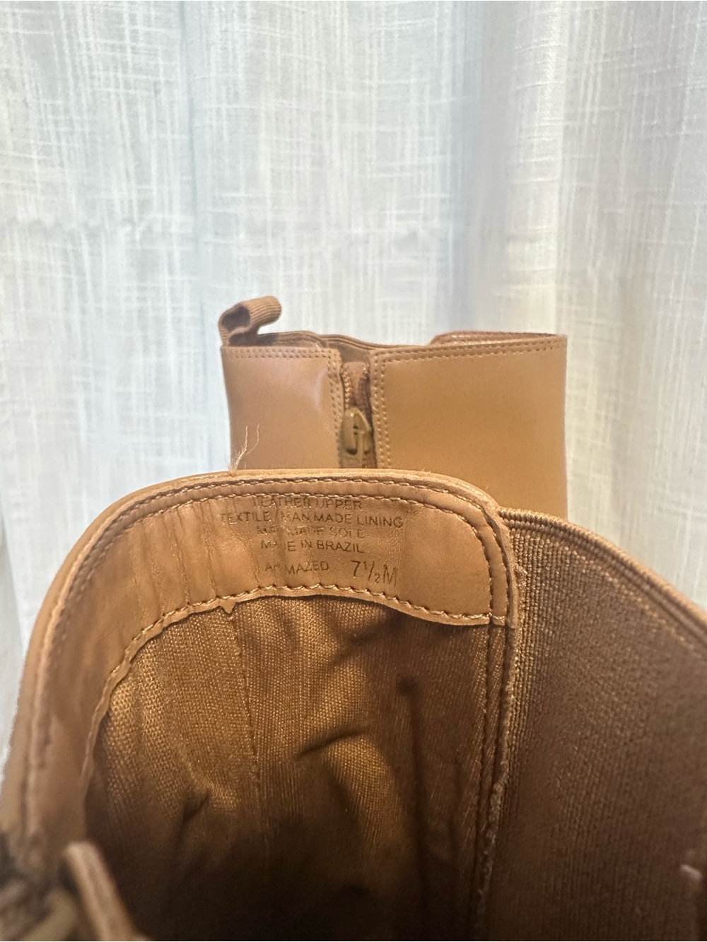 Gianni Bini Ah-Mazed Caramel Brown Block Heel Platform Chelsea Boots. - Picture 5 of 11